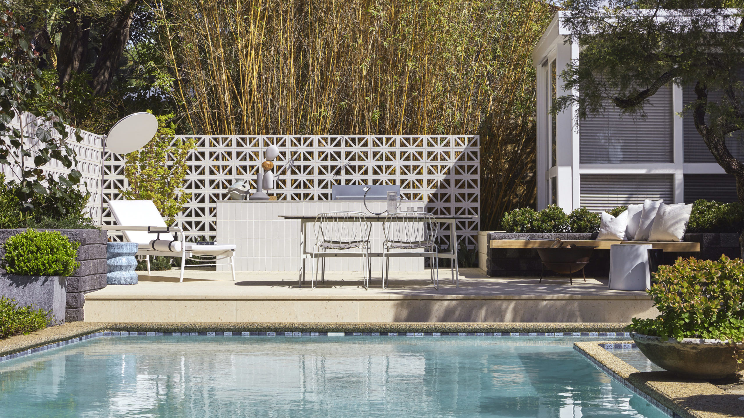 How to create the ultimate outdoor kitchen
